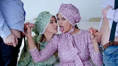 Reproducir Rural Stepmoms Penny Barber y Pristine Edge inician sus hijastros en el mundo de los placeres tabú