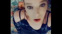 Jouer Calda troia in calze e minigonna brama il sesso anale