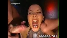 Reproducir Sorprendente missy consigue granulosa kitty-cat aburrido con cumstroke