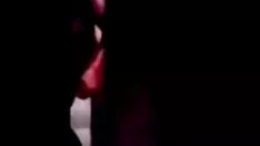 Reproduzir Minha meia-irmã de cabelos lisos tomando banho na minha frente
