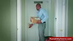 Odtwórz Serviled wprowadza okultystyczne pudełko z alexem Moore vid-01