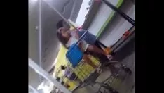 Reproduzir Mega latina não estudada