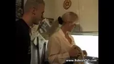 تشغيل Fucworld يضرب أبطاله